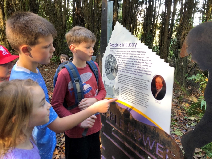 Young minds engage with the story of Joseph Treffry’s influence on the local landscape they live in today. Treffry brought water through leats in the Luxulyan Valley to power metal mining, and these were later used in the china clay industry